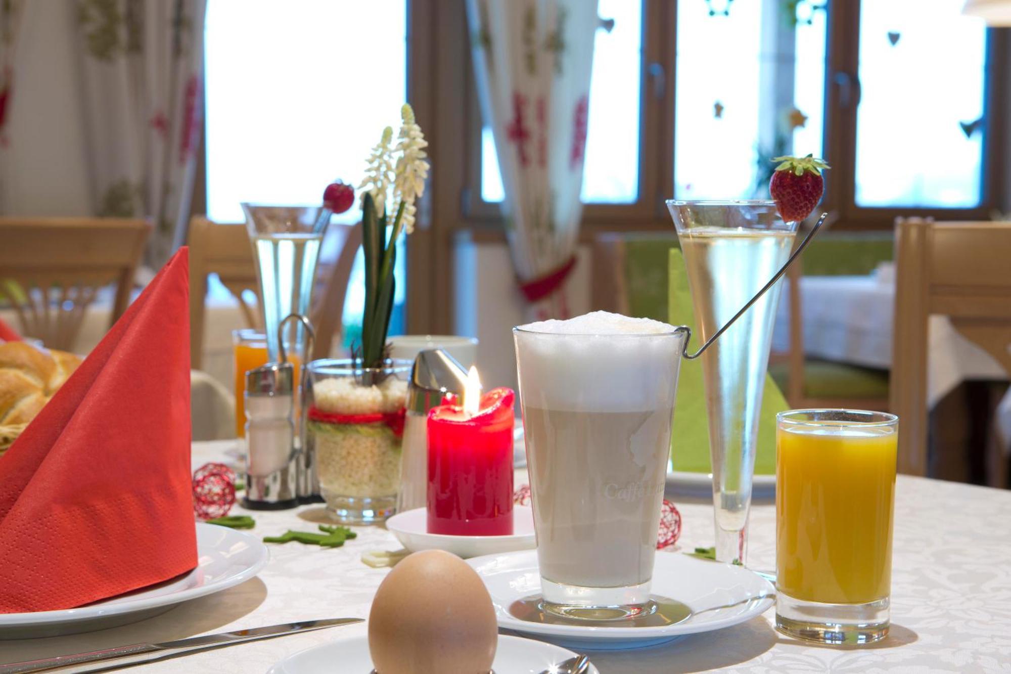 Hotel Garni Bavaria Элльмау Экстерьер фото