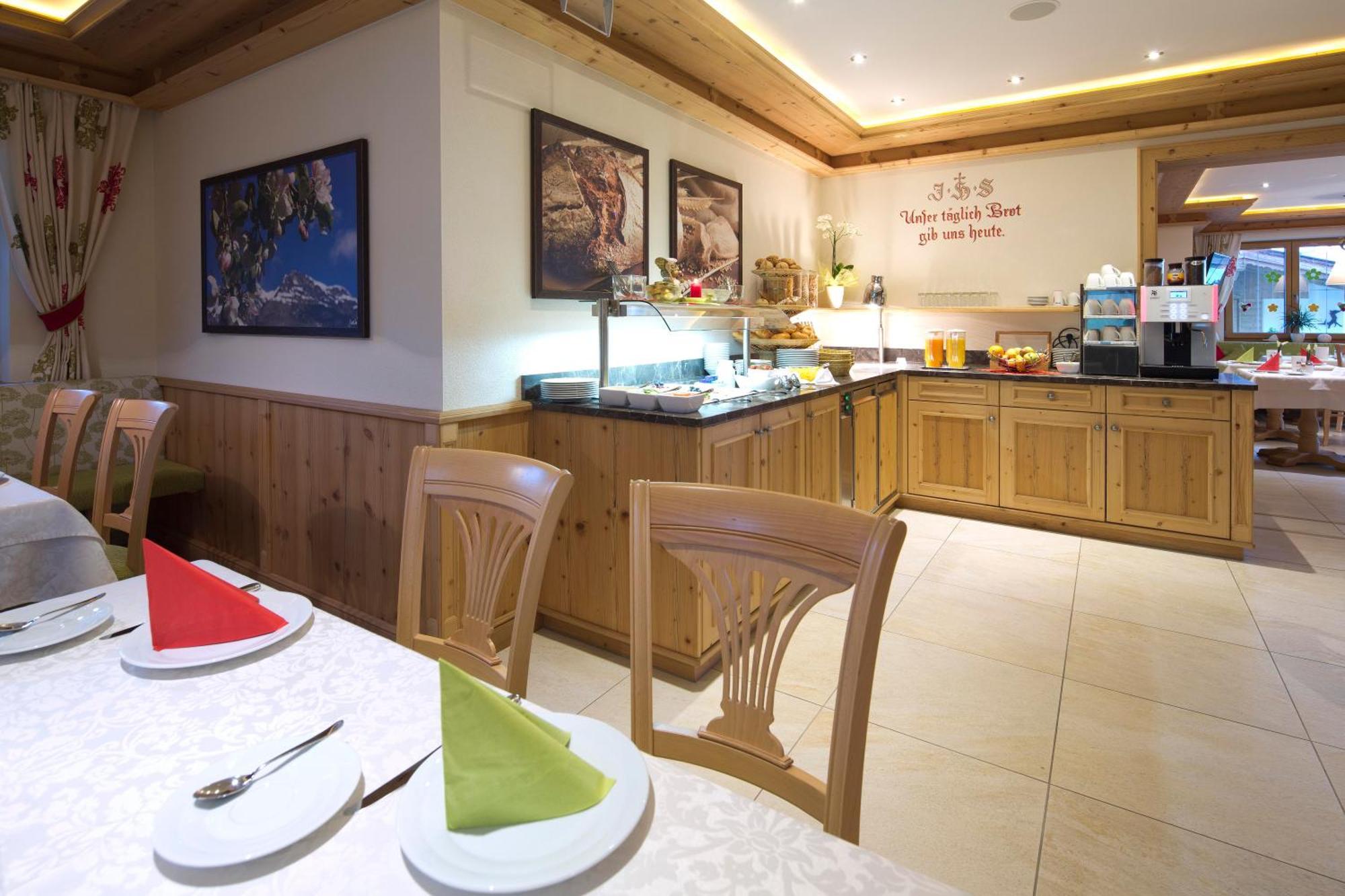 Hotel Garni Bavaria Элльмау Экстерьер фото